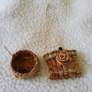 Handcrafted Pacific Northwest Mini decorations